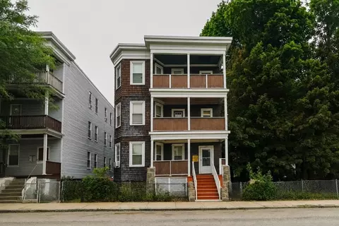29 Wildwood St, Dorchester, MA 02124