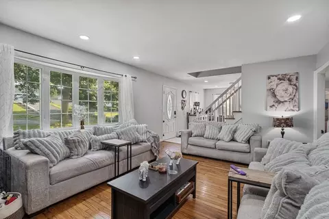 Other - 281 Newton Rd, Springfield, MA 01118 photo 1 of 9