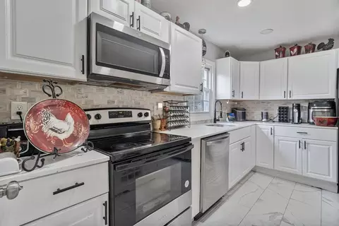 Kitchen - 281 Newton Rd, Springfield, MA 01118 photo 2 of 2