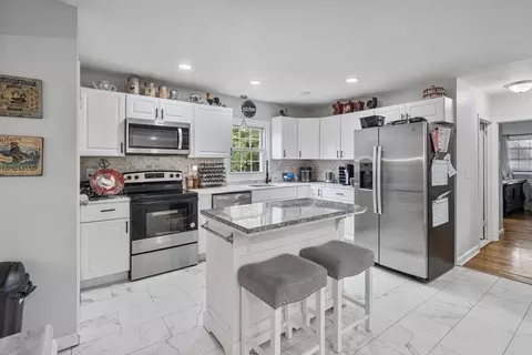 Kitchen - 281 Newton Rd, Springfield, MA 01118 photo 1 of 2