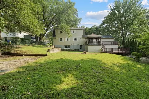 Exterior - 281 Newton Rd, Springfield, MA 01118 photo 12 of 12