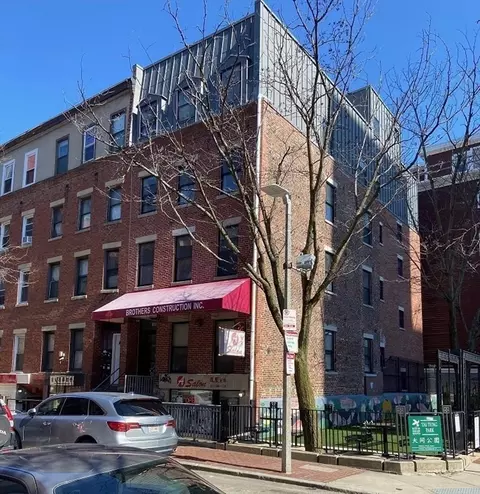 106 Tyler St, Boston, MA 02111
