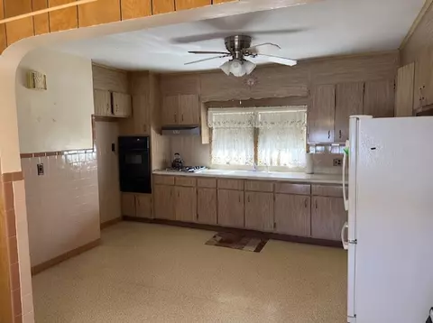 16 Carter St, Everett, MA 02149 photo 7