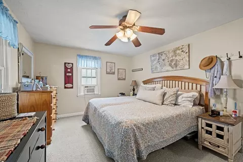 Bedroom - 21 Corinth, Worcester, MA 01606 photo 1 of 6