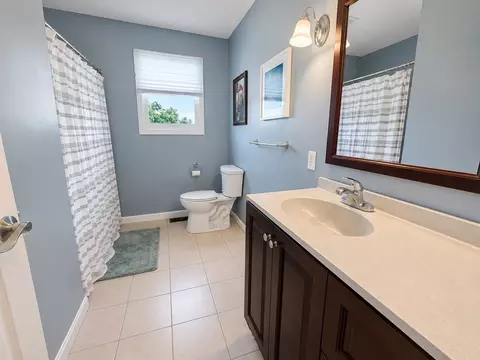 24 Montclair St, Chicopee, MA 01013 photo 15
