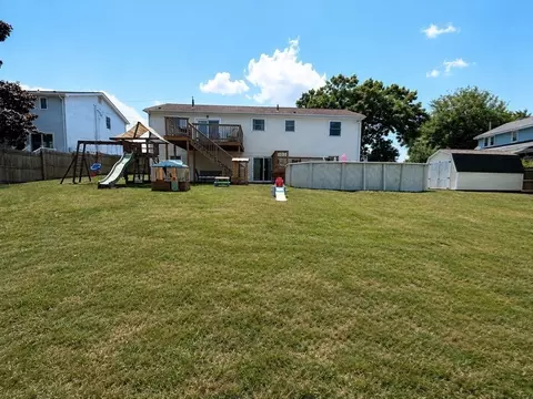 24 Montclair St, Chicopee, MA 01013 photo 25