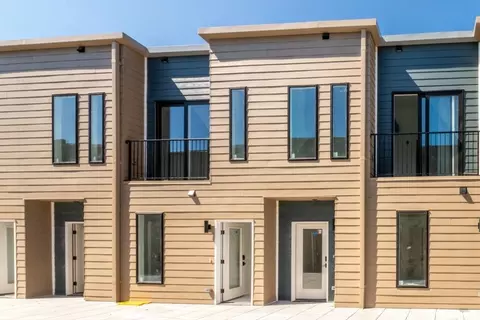 150 Williams #20, Chelsea, MA 02150
