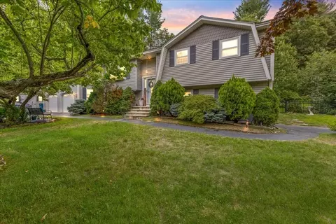40 Bradford, Tewksbury, MA 01876