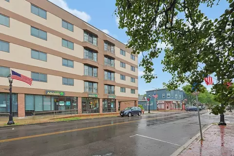 68 N Washington St #314, North Attleboro, MA 02760