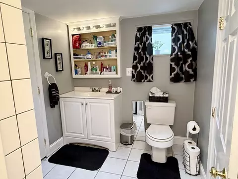 17 Chisholm St, Everett, MA 02149 photo 11