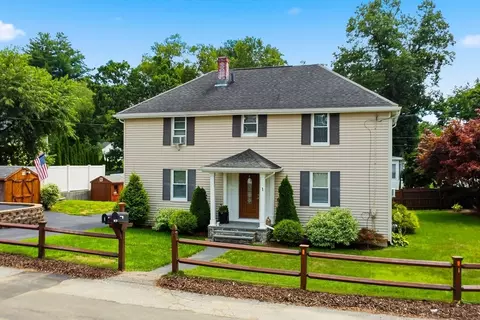 1 Oak St, Tewksbury, MA 01876