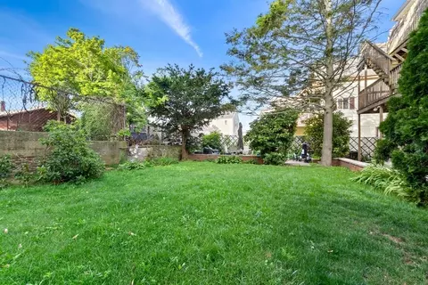 Exterior - 20 Shepherd St, Gloucester, MA 01930 photo 7 of 9