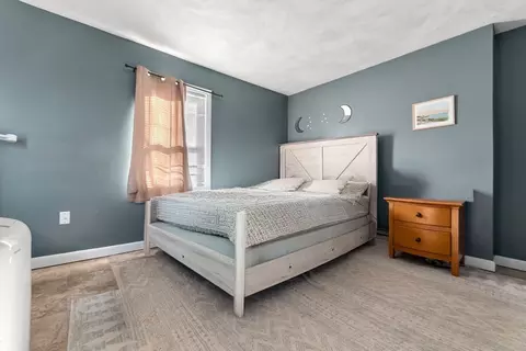 Bedroom - 20 Shepherd St, Gloucester, MA 01930 photo 3 of 5