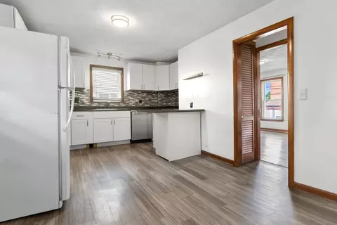 Kitchen - 20 Shepherd St, Gloucester, MA 01930 photo 3 of 7