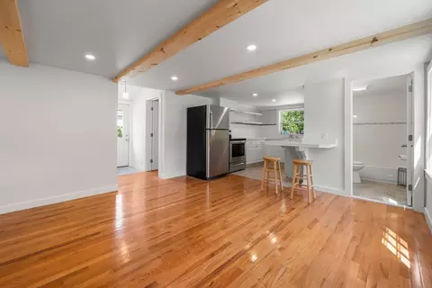 Living - 29 Sandwich Rd, Wareham, MA 02571 photo 2 of 5