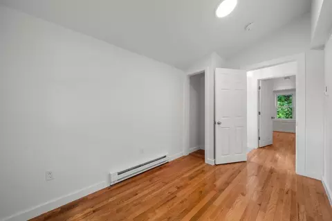 Bedroom - 29 Sandwich Rd, Wareham, MA 02571 photo 3 of 6