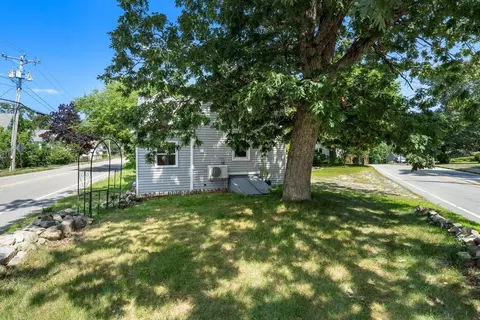 Exterior - 29 Sandwich Rd, Wareham, MA 02571 photo 3 of 6