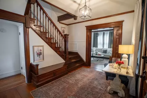 37 Pineywoods Ave, Springfield, MA 01108 photo 4