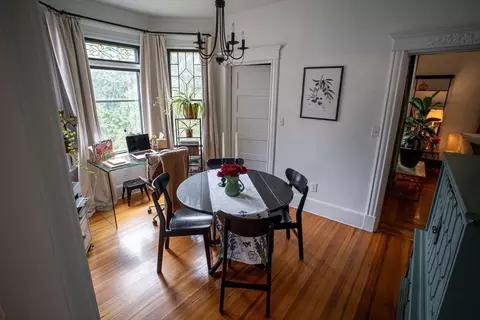 37 Pineywoods Ave, Springfield, MA 01108 photo 11