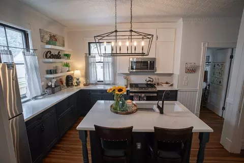 37 Pineywoods Ave, Springfield, MA 01108 photo 15