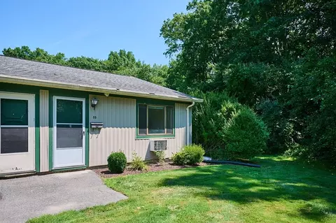 Exterior - 170 E Hadley Rd #85, Amherst, MA 01002 photo 2 of 8