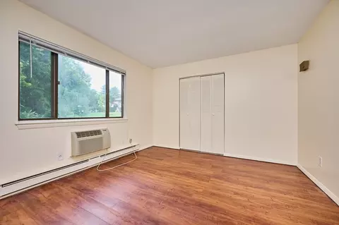 Bedroom - 170 E Hadley Rd #85, Amherst, MA 01002 photo 1 of 2