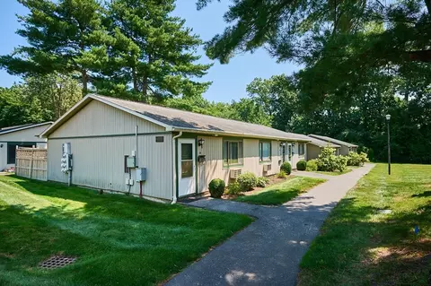 Exterior - 170 E Hadley Rd #85, Amherst, MA 01002 photo 3 of 8