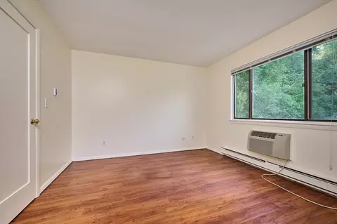 Bedroom - 170 E Hadley Rd #85, Amherst, MA 01002 photo 2 of 2