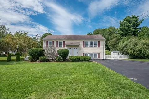 354-356 South St, Northborough, MA 01532