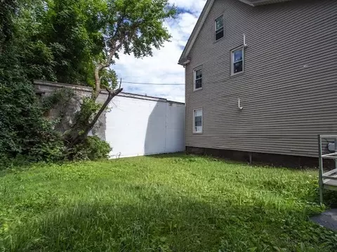 Exterior - 44-46 Dawes St, Springfield, MA 01109 photo 7 of 8