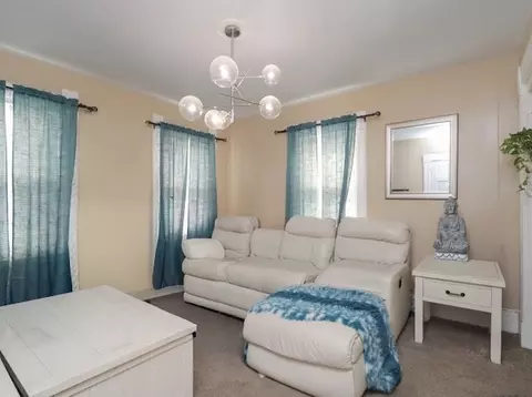 Living - 44-46 Dawes St, Springfield, MA 01109 photo 2 of 4