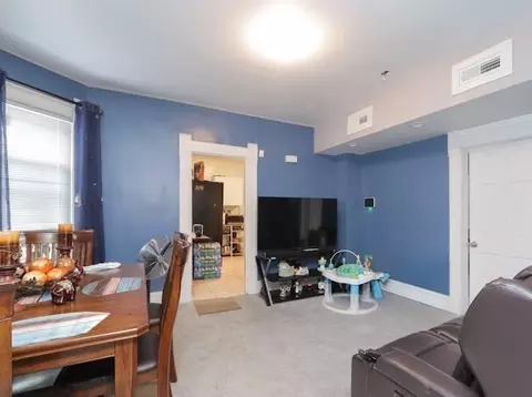 Living - 44-46 Dawes St, Springfield, MA 01109 photo 4 of 4