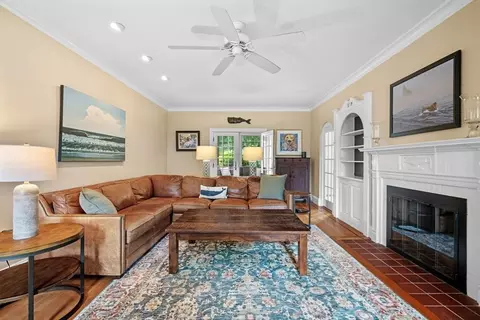12 Robert Rd, Marblehead, MA 01945 photo 4