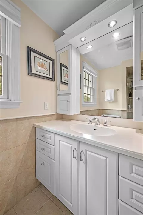 12 Robert Rd, Marblehead, MA 01945 photo 19