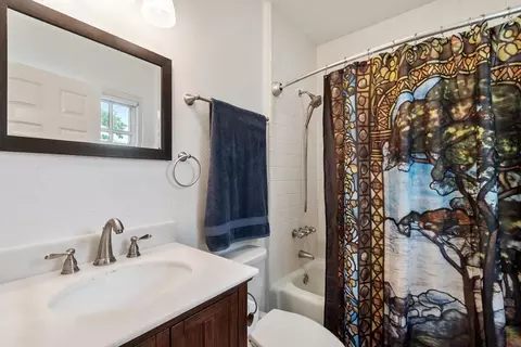 Bath - 18 Bates #A, Devens, MA 01434 photo 2 of 4