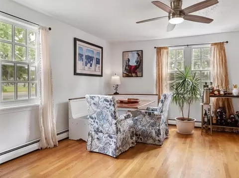 Dining - 18 Bates #A, Devens, MA 01434 photo 1 of 1