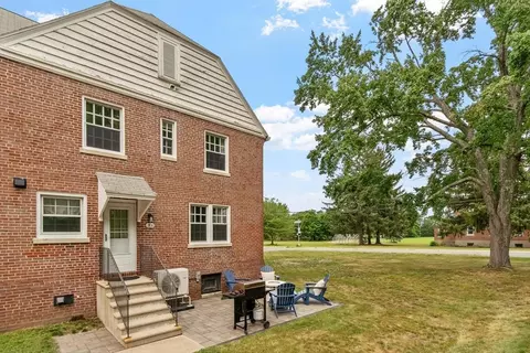 Exterior - 18 Bates #A, Devens, MA 01434 photo 5 of 7