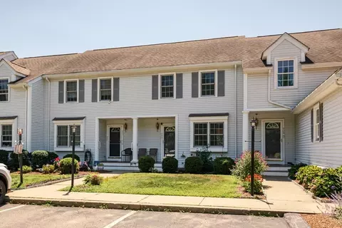 911 Thayer St #911, Abington, MA 02351