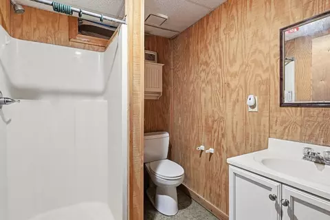 Bath - 14 Florence Rd, Easthampton, MA 01027 photo 3 of 3
