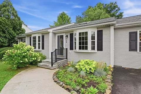 Exterior - 14 Florence Rd, Easthampton, MA 01027 photo 2 of 10
