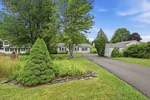 Exterior - 14 Florence Rd, Easthampton, MA 01027 photo 3 of 10