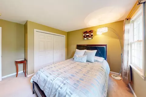 Bedroom - 79 Summer St, Walpole, MA 02071 photo 4 of 7