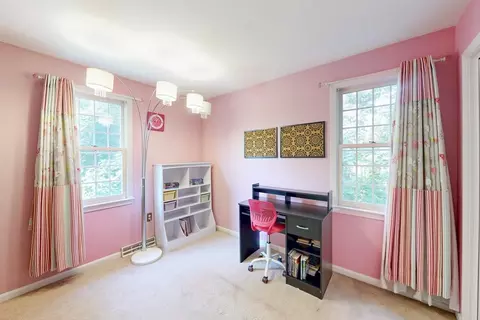 Bedroom - 79 Summer St, Walpole, MA 02071 photo 6 of 7