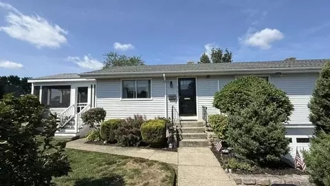 474 Parker St #0, New Bedford, MA 02740