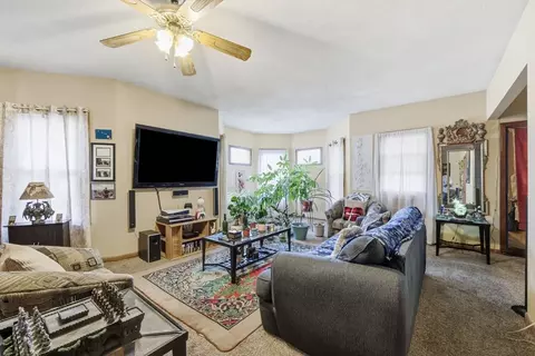 Living - 19-21 Rutledge Ave, Springfield, MA 01105 photo 4 of 6