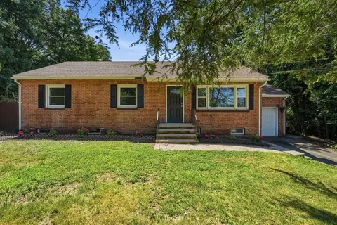 Exterior - 158 Devens St, Springfield, MA 01151 photo 1 of 6