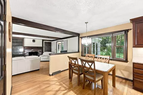 Dining - 76 Mohawk Dr, Longmeadow, MA 01106 photo 2 of 2