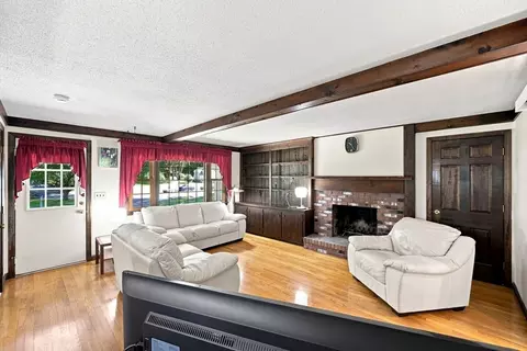 Other - 76 Mohawk Dr, Longmeadow, MA 01106 photo 4 of 17