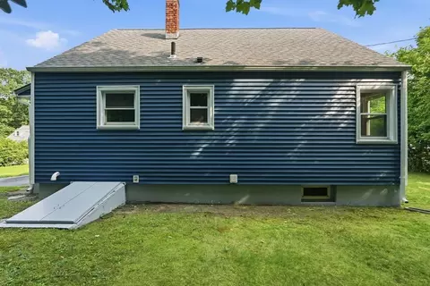 Other - 15 Pear St, Springfield, MA 01109 photo 4 of 6