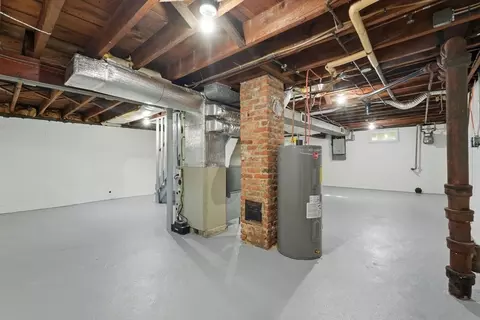 Other - 15 Pear St, Springfield, MA 01109 photo 3 of 6